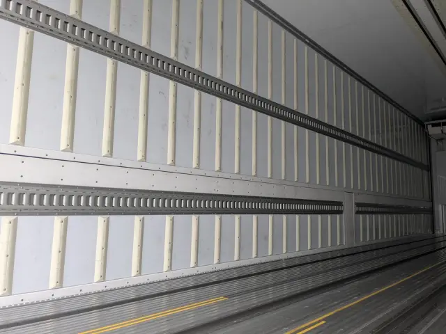 日野 プロフィア 2KG-FW1AHC(8x4)の写真13