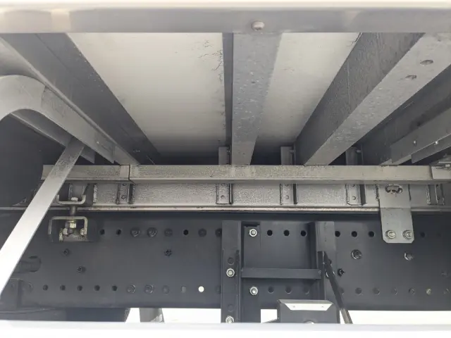 日野 プロフィア 2KG-FW1AHC(8x4)の写真22