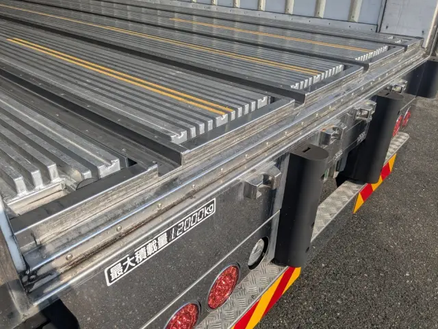 日野 プロフィア 2DG-FW1AHG(8x4)の写真11