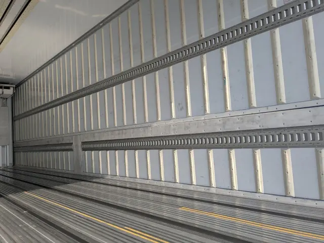 日野 プロフィア 2DG-FW1AHG(8x4)の写真12