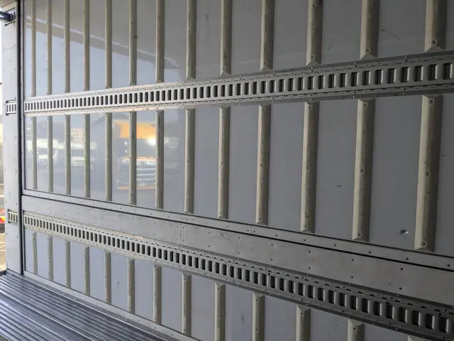 日野 プロフィア 2DG-FW1AHG(8x4)の写真20