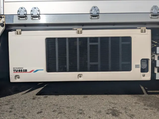 日野 プロフィア 2DG-FW1AHG(8x4)の写真32