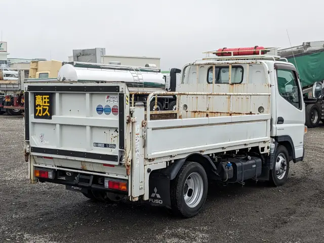 三菱 キャンター TPG-FBA00(2WD)の写真5