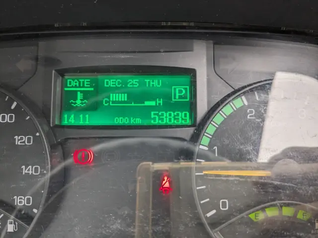 三菱 キャンター TPG-FBA00(2WD)の写真33