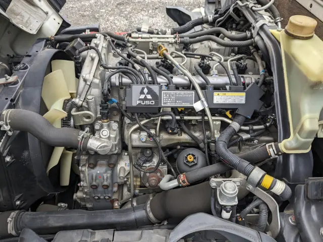 三菱 キャンター TPG-FBA00(2WD)の写真35