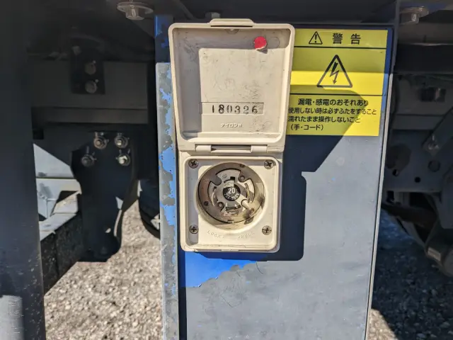 いすゞ エルフ TPG-NMR85AN(2WD)の写真30