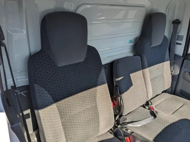 いすゞ エルフ TPG-NMR85AN(2WD)の写真36