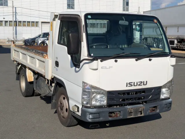 いすゞ エルフ TPG-NJR85AD(2WD)の写真3