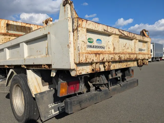 いすゞ エルフ TPG-NJR85AD(2WD)の写真6