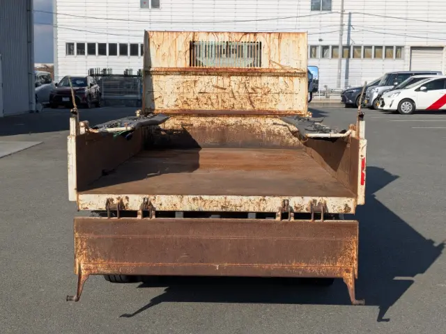 いすゞ エルフ TPG-NJR85AD(2WD)の写真9