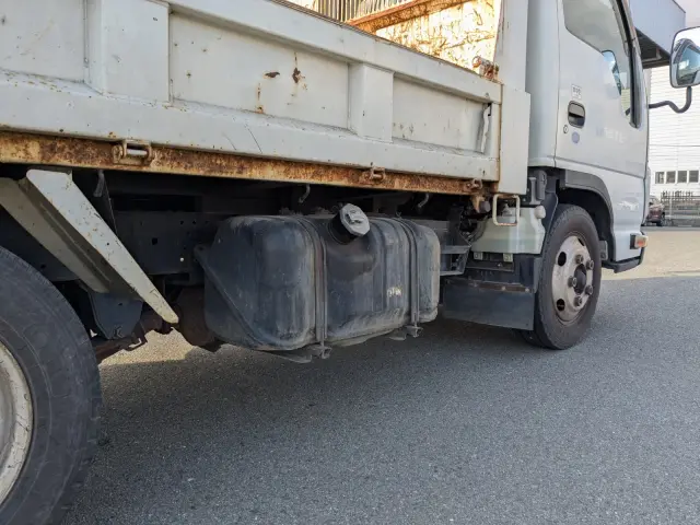 いすゞ エルフ TPG-NJR85AD(2WD)の写真14