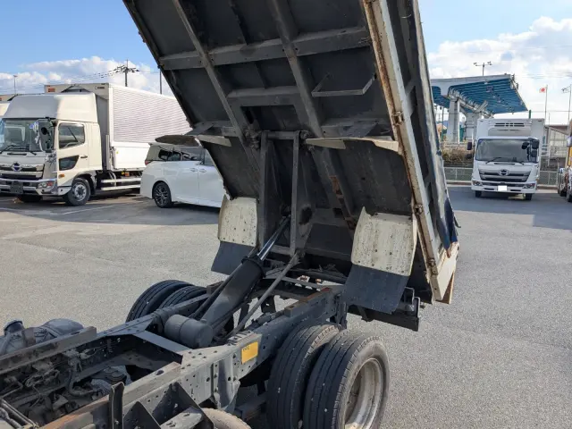 いすゞ エルフ TPG-NJR85AD(2WD)の写真18