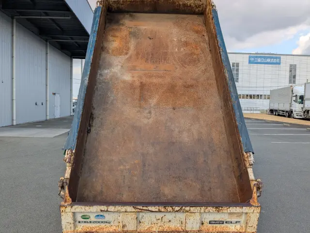 いすゞ エルフ TPG-NJR85AD(2WD)の写真24