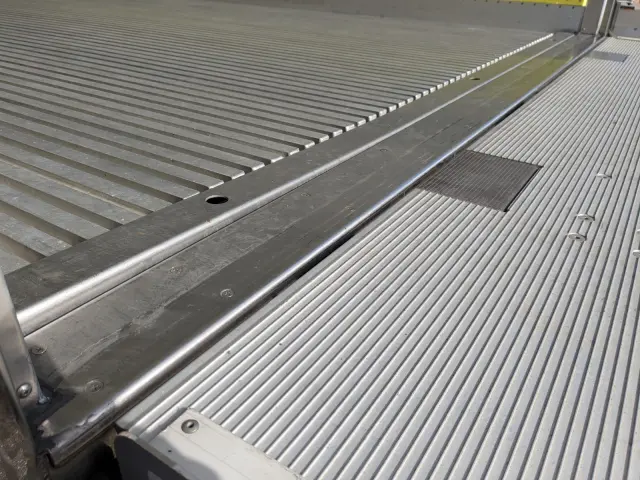 日野 レンジャー 2KG-FD2ABG(2WD)の写真12