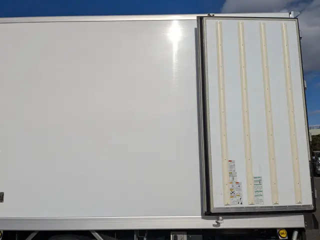 日野 レンジャー 2KG-FD2ABG(2WD)の写真24