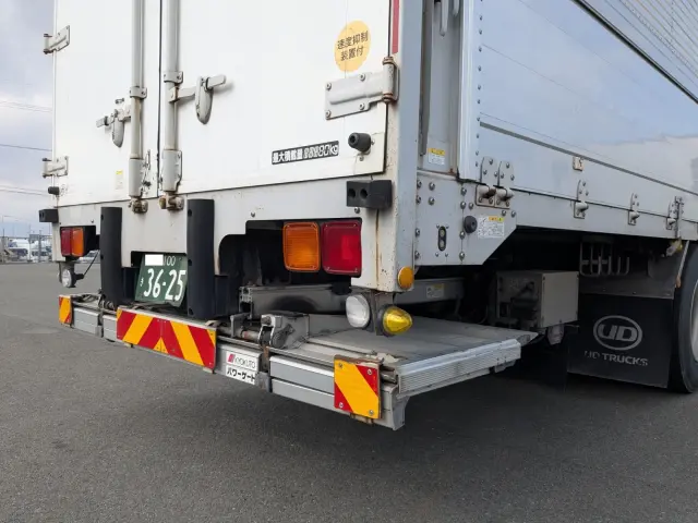 ＵＤ クオン QPG-CD5ZA(6x2)の写真7