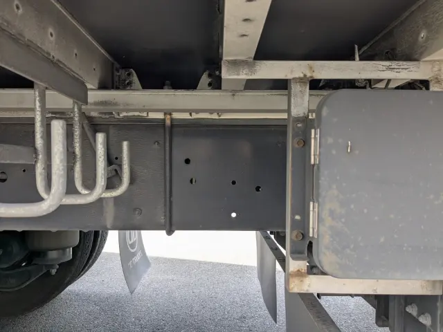 ＵＤ クオン QPG-CD5ZA(6x2)の写真11