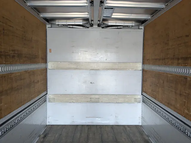 ＵＤ クオン QPG-CD5ZA(6x2)の写真22