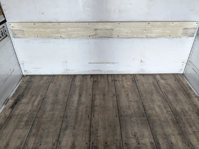 ＵＤ クオン QPG-CD5ZA(6x2)の写真23