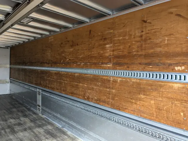 ＵＤ クオン QPG-CD5ZA(6x2)の写真26