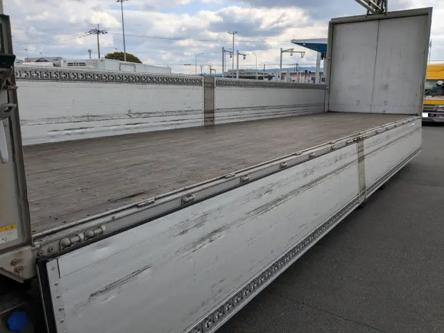 ＵＤ クオン QPG-CD5ZA(6x2)の写真30