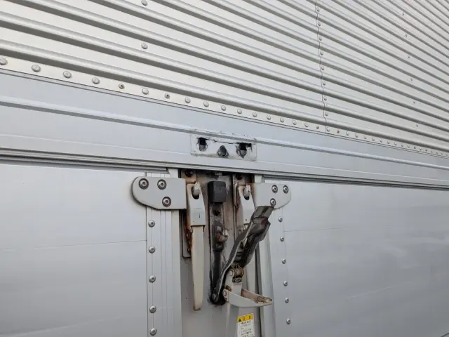 ＵＤ クオン QPG-CD5ZA(6x2)の写真34