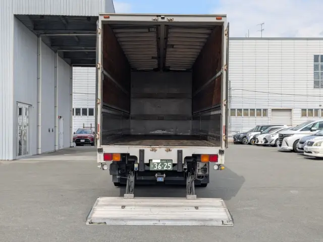 ＵＤ クオン QPG-CD5ZA(6x2)の写真35