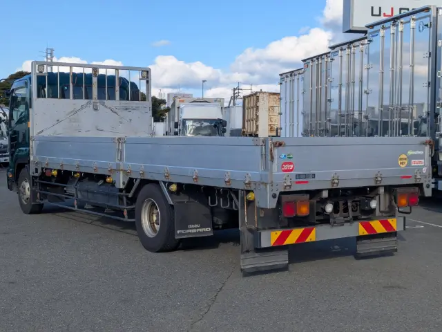 いすゞ フォワード SPG-FSR90T2(2WD)の写真3