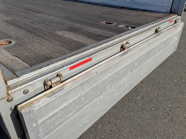 いすゞ フォワード SPG-FSR90T2(2WD)の写真9