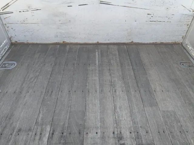 いすゞ フォワード SPG-FSR90T2(2WD)の写真13