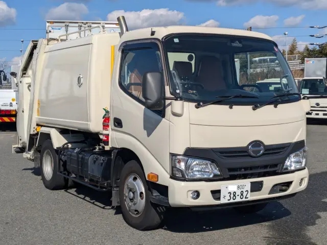 日野 デュトロ TPG-XZU600X(2WD)の写真3