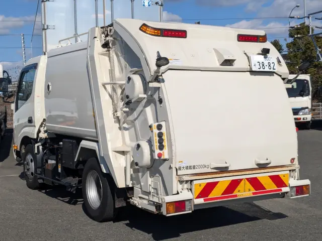 日野 デュトロ TPG-XZU600X(2WD)の写真5