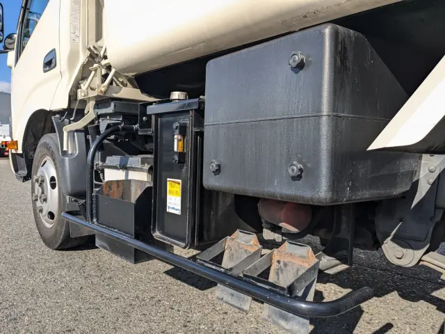 日野 デュトロ TPG-XZU600X(2WD)の写真34