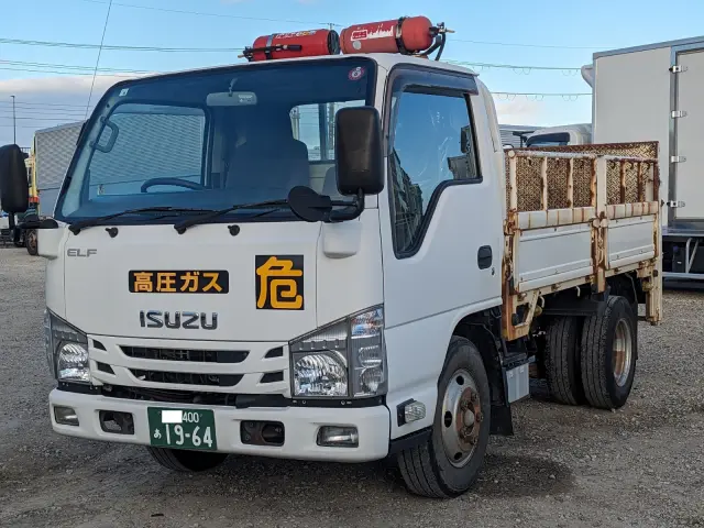 いすゞ エルフ TRG-NKR85A(2WD)の写真1