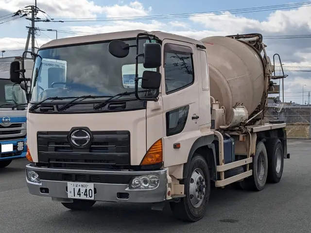 日野 プロフィア BDG-FS1AKXA(6x4)の写真1