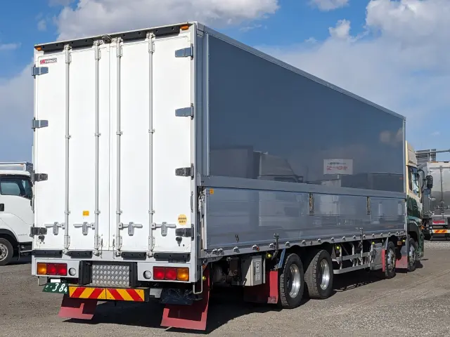 UD クオン QPG-CG5ZA(8x4)の写真5