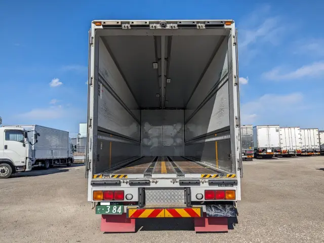 UD クオン QPG-CG5ZA(8x4)の写真9