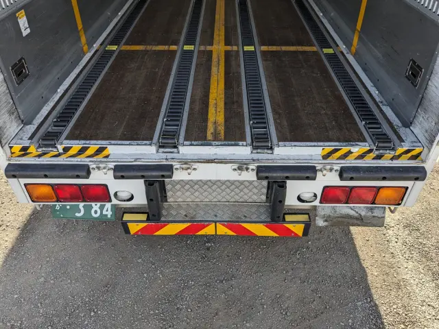 UD クオン QPG-CG5ZA(8x4)の写真10