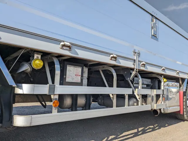 UD クオン QPG-CG5ZA(8x4)の写真34