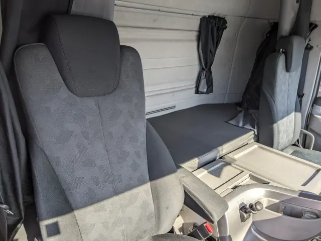 UD クオン QPG-CG5ZA(8x4)の写真38