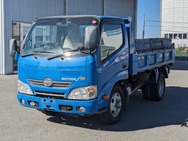 日野 デュトロ TKG-XZU630T(2WD)の写真1