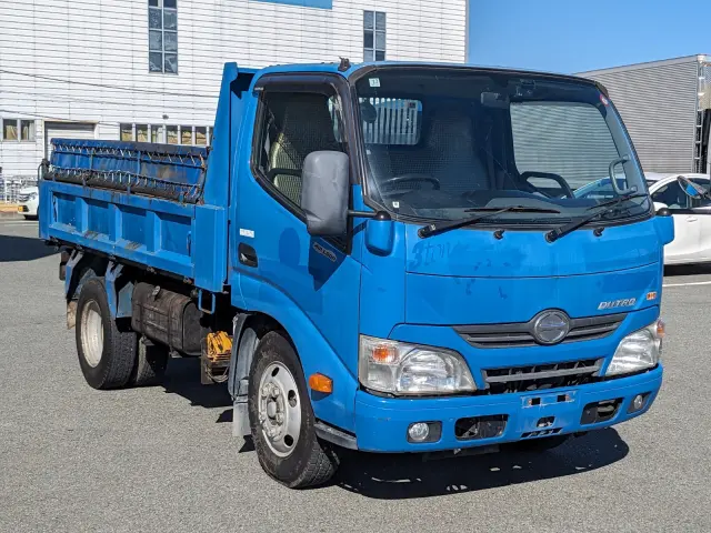 日野 デュトロ TKG-XZU630T(2WD)の写真3