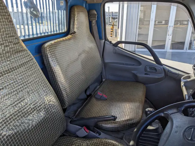 日野 デュトロ TKG-XZU630T(2WD)の写真32