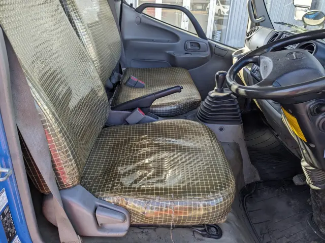 日野 デュトロ TKG-XZU630T(2WD)の写真35