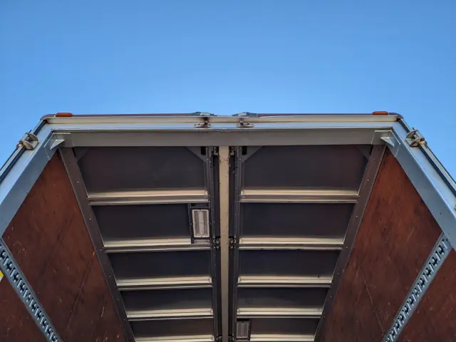 いすゞ フォワード PKG-FRR90T2(2WD)の写真11