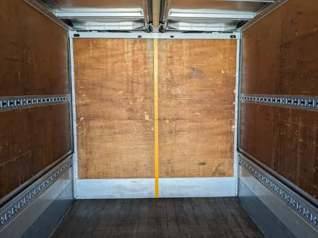 いすゞ フォワード PKG-FRR90T2(2WD)の写真16