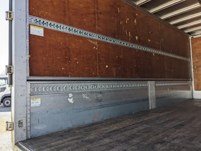 いすゞ フォワード PKG-FRR90T2(2WD)の写真20