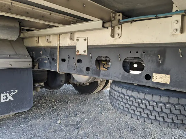 いすゞ フォワード PKG-FRR90T2(2WD)の写真25