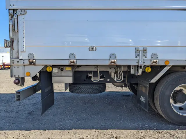 いすゞ フォワード PKG-FRR90T2(2WD)の写真31