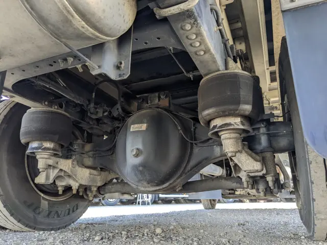 いすゞ フォワード PKG-FRR90T2(2WD)の写真32